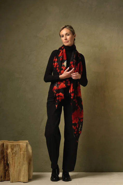 Acer Black Wool Scarf