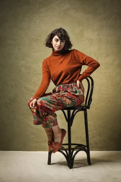 Country Toile Berry Crepe Pants