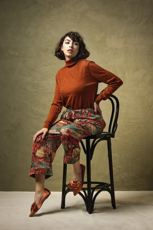 Country Toile Berry Crepe Pants