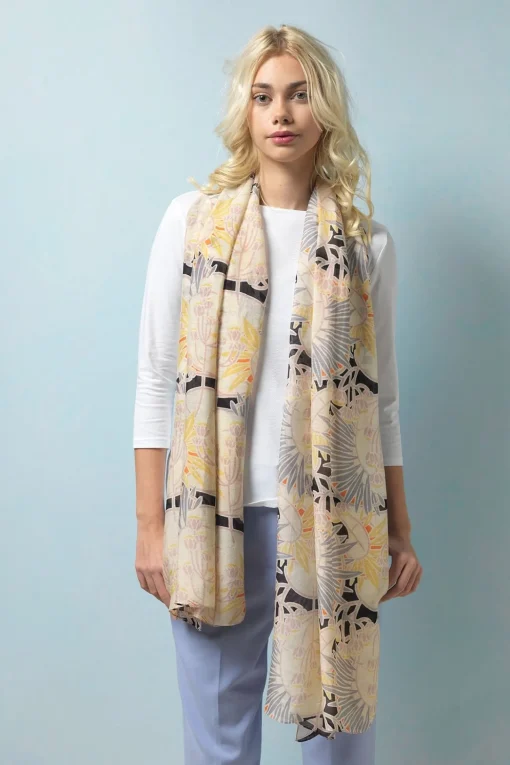 Deco Daisy Mauve Scarf