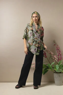 Eccentric Blooms Putty Headband
