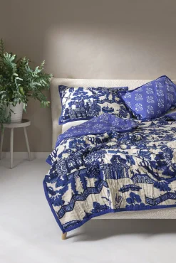 Giant Willow Blue Pillow Shams