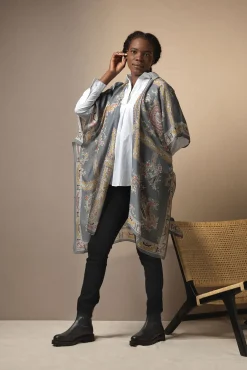 Handkerchief Grey Throwover