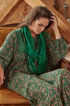 Indian Heritage Green Necklace Scarf