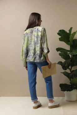 Kew Etched Floral Fern Kimono
