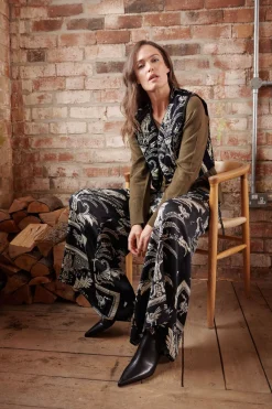 Vintage Damask Black Gilet