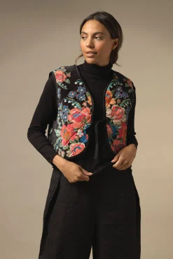 Woven Flower Black Gilet