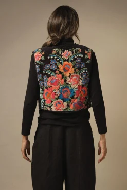 Woven Flower Black Gilet
