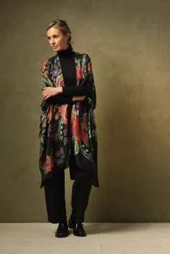 Woven Flower Black Wool Throwover